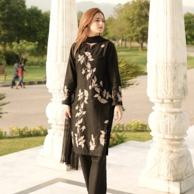 ALIZEH BLACK
